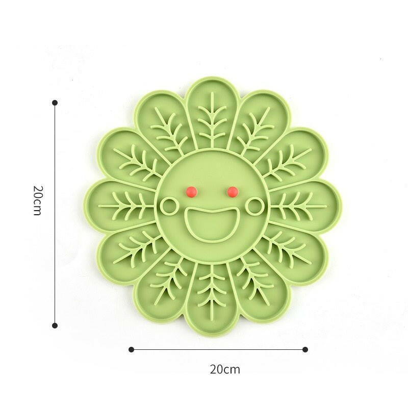 Fish Shape Silicone Bowl. - linilee