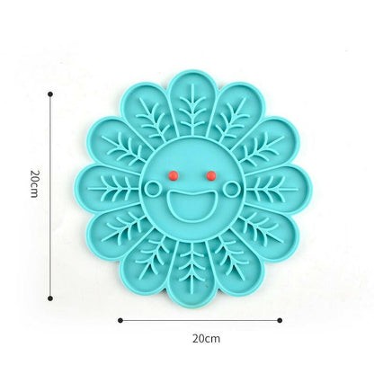 Fish Shape Silicone Bowl. - linilee