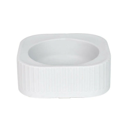 Pet Bowl Plastic. - linilee