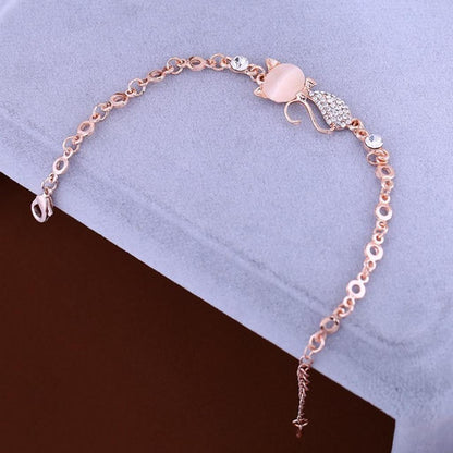 Lovely Cat Pendant Bangle - linilee